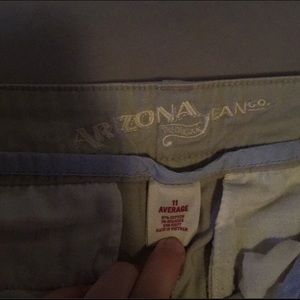 Arizona Jean co khaki pants